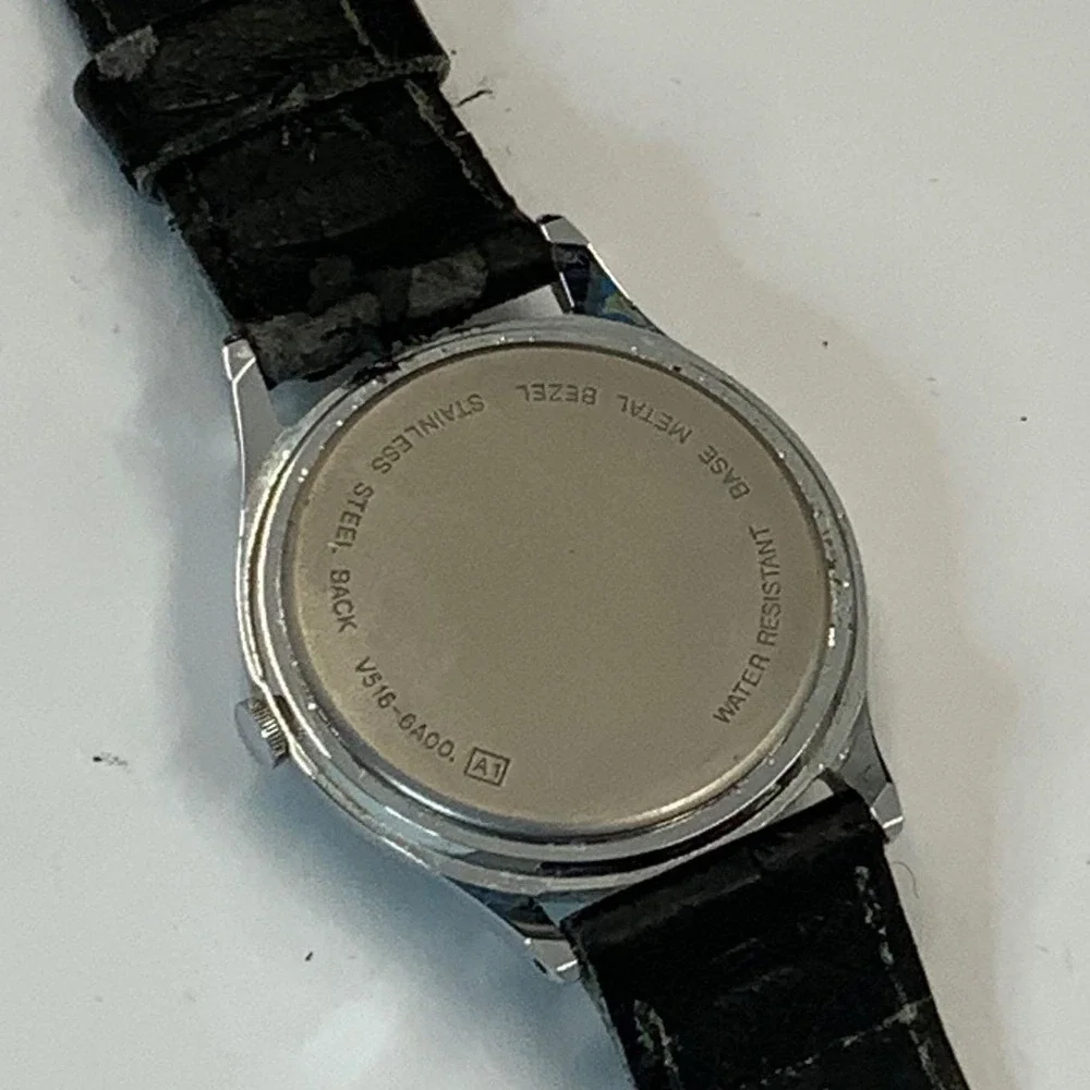 Vintage Lorus‎ Disney Goofy V516-6A00 Stainless Steel Silver 34mm Watch